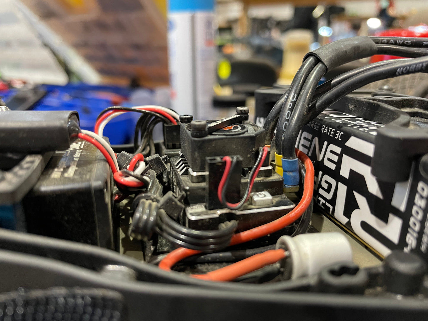 Hobbywing XR10 Stock Spec esc fan brace